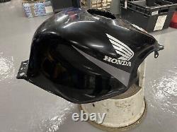 Réservoir d'essence noir d'occasion authentique Honda CBR600 F1 06 de seconde main 17506mbwd20